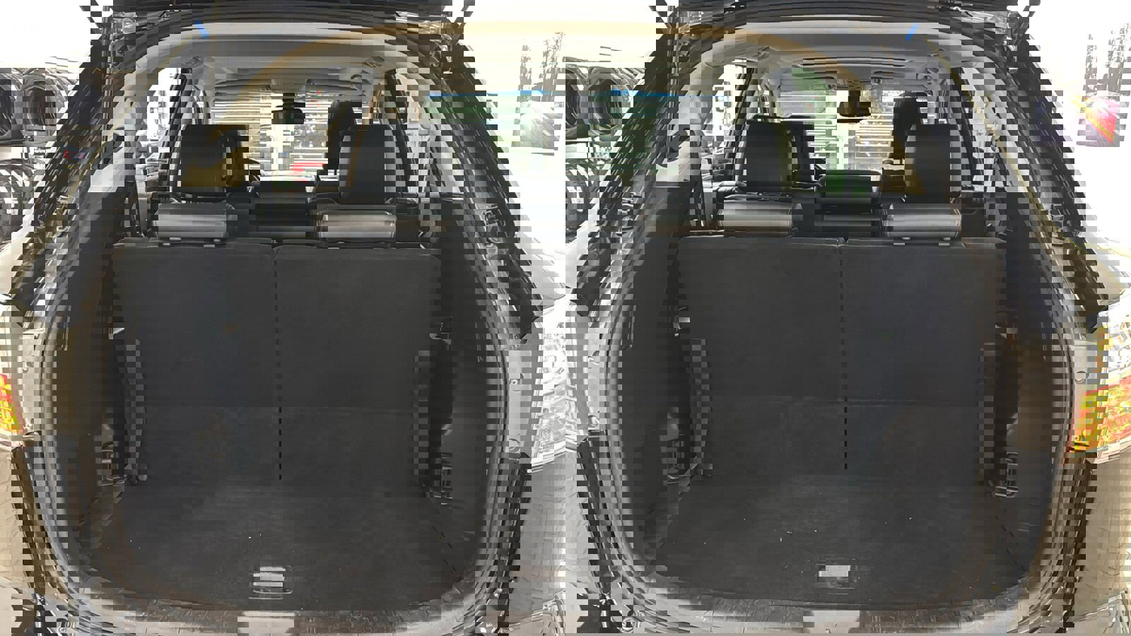 Used 2011 MAZDA CX-9 Grand Touring w/ Moonroof & Bose Audio Pkg image 31