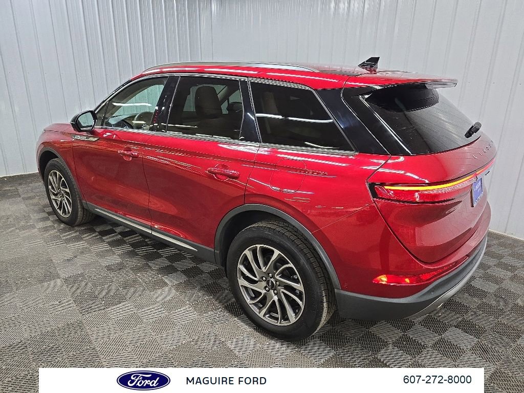 Used 2022 Lincoln Corsair AWD w/ Equipment Group 101A image 11
