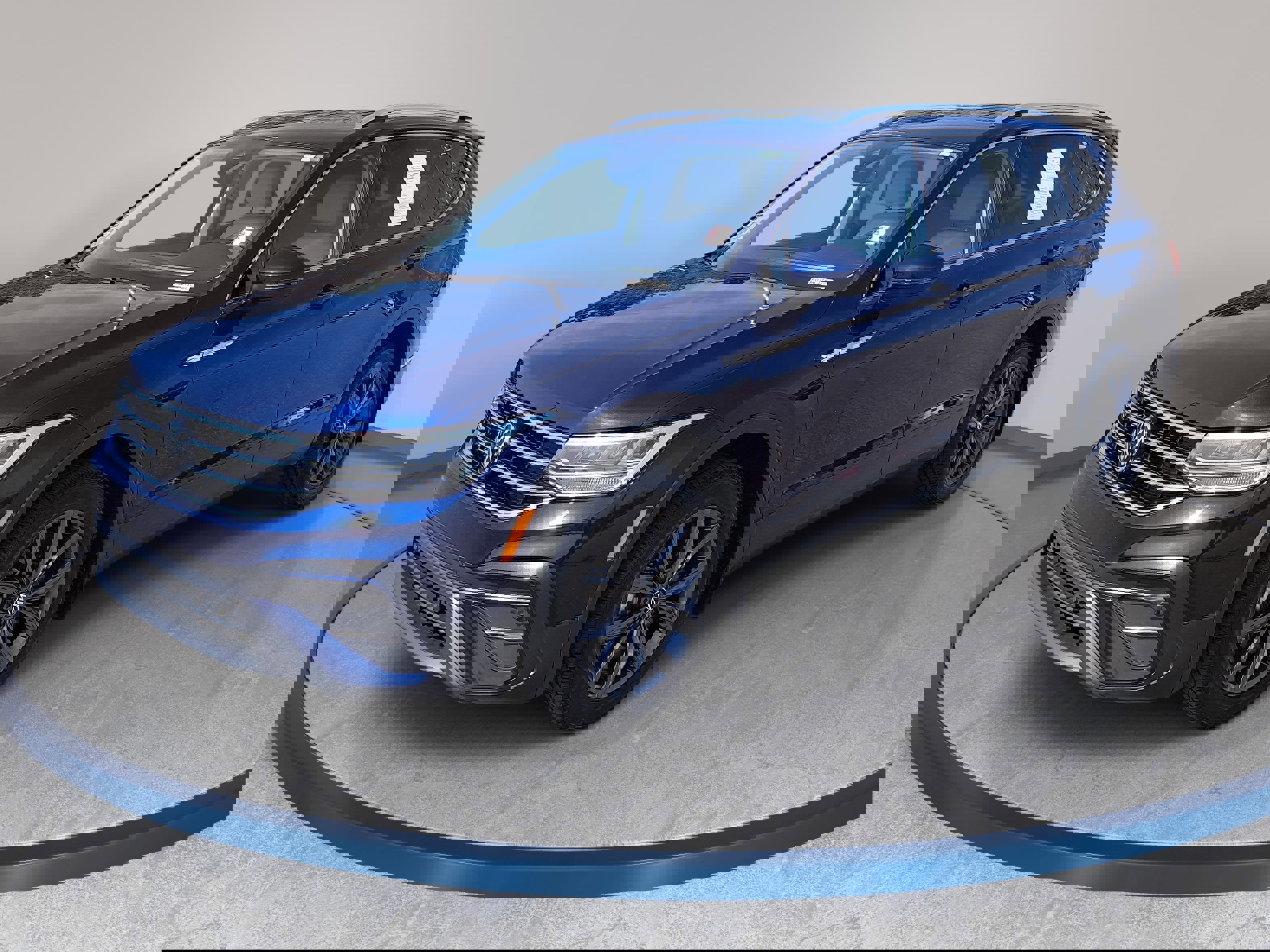 Certified 2023 Volkswagen Tiguan SE image 1