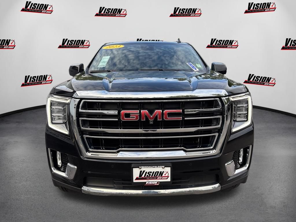 Used 2023 GMC Yukon SLT w/ SLT Luxury Package AWD/4WD image 2