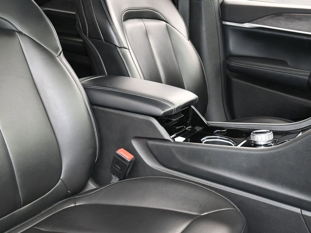 Used 2023 Jeep Grand Cherokee L Limited image 44