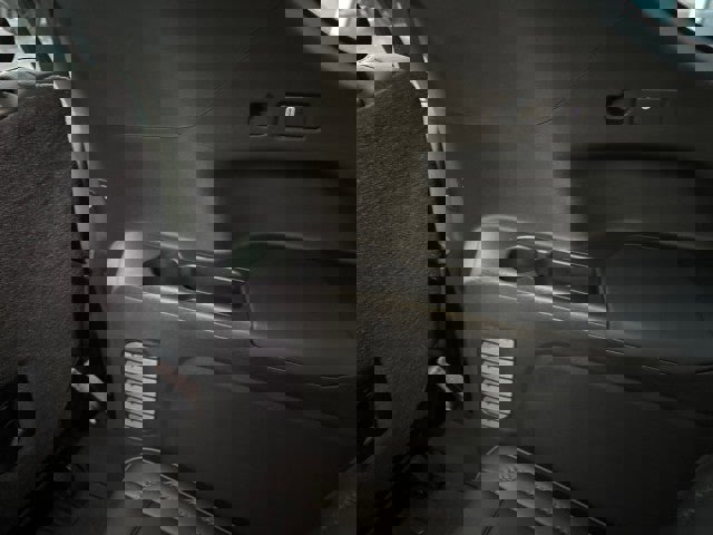 New 2026 GMC Yukon XL Denali w/ Sun & Power Step Package image 39