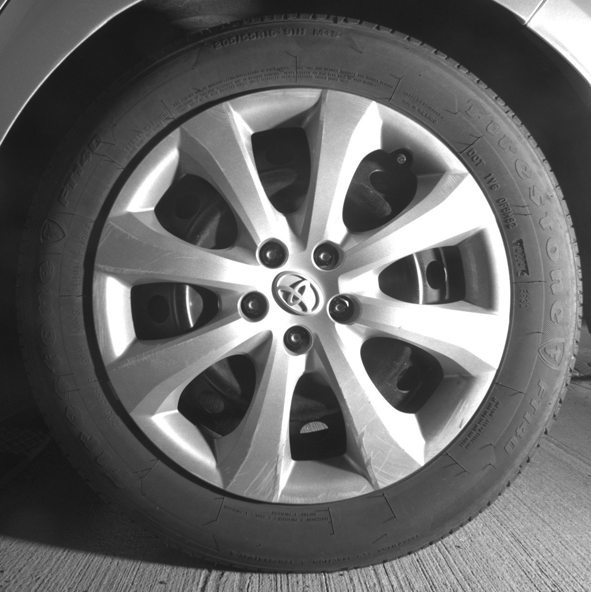 Used 2025 Toyota Corolla LE FWD image 14