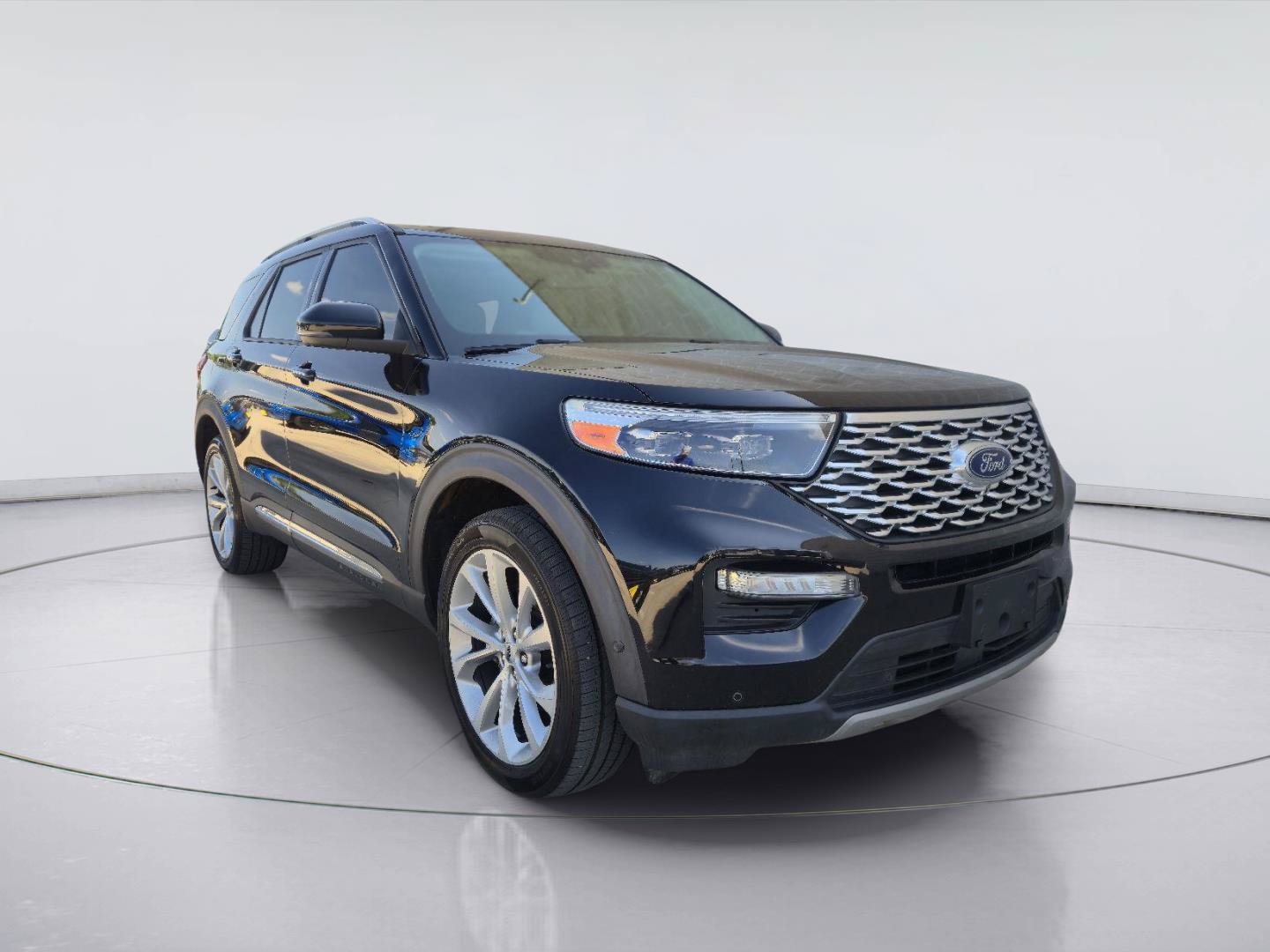 Used 2021 Ford Explorer Platinum w/ Equipment Group 601A AWD/4WD image 7