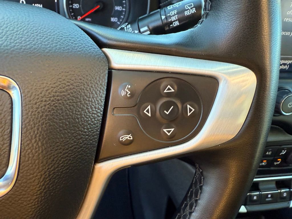 Used 2024 GMC Terrain SLT image 27