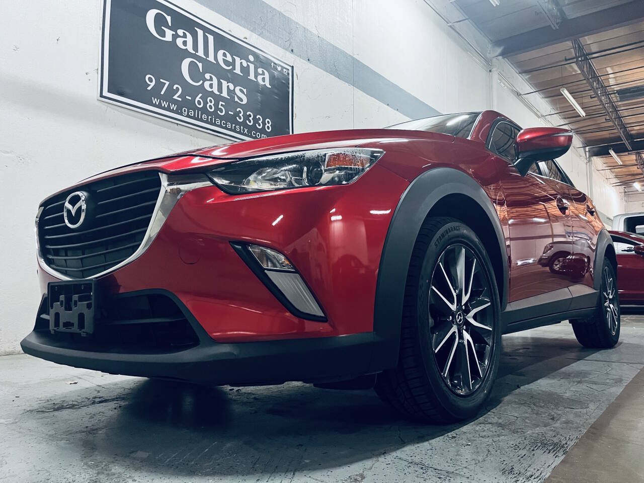 Used 2018 MAZDA CX-3 Touring w/ Preferred Equipment Package AWD/4WD image 3