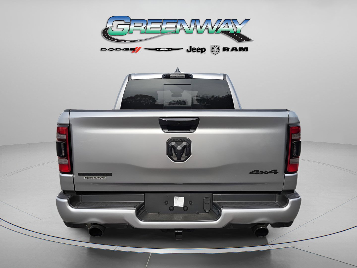 Used 2024 RAM 1500 Big Horn AWD/4WD image 2