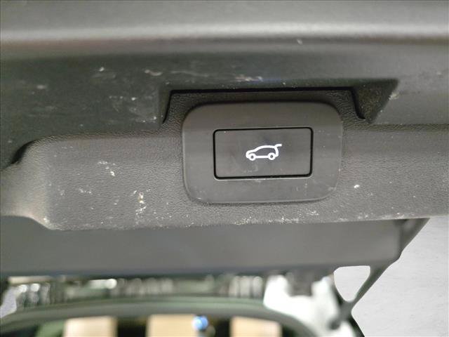 New 2025 Land Rover Discovery Dynamic SE AWD/4WD image 12