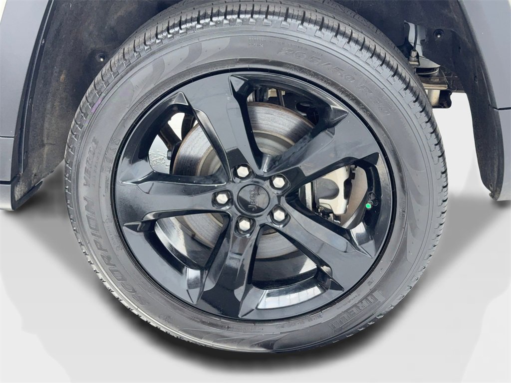 Used 2024 Jeep Grand Cherokee L Limited w/ Black Appearance Package image 56