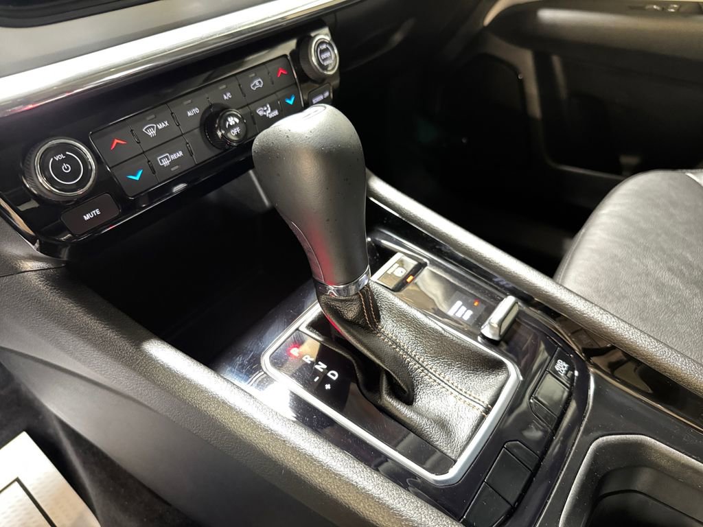 Used 2022 Jeep Compass Limited w/ Sun and Sound Group image 21