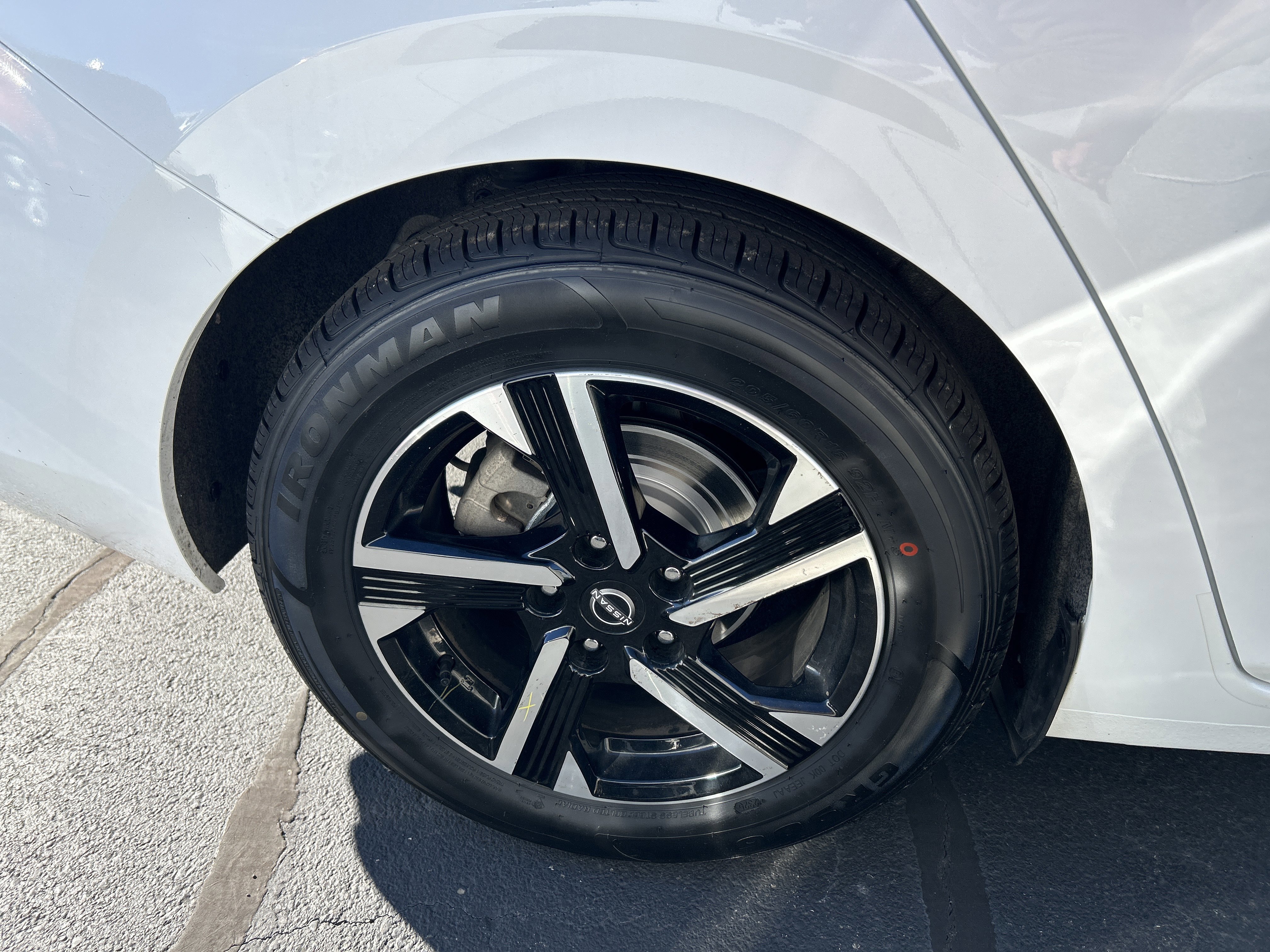 Used 2024 Nissan Sentra SV image 10