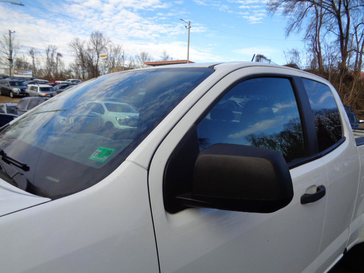 Used 2015 Chevrolet Colorado W/T RWD image 10