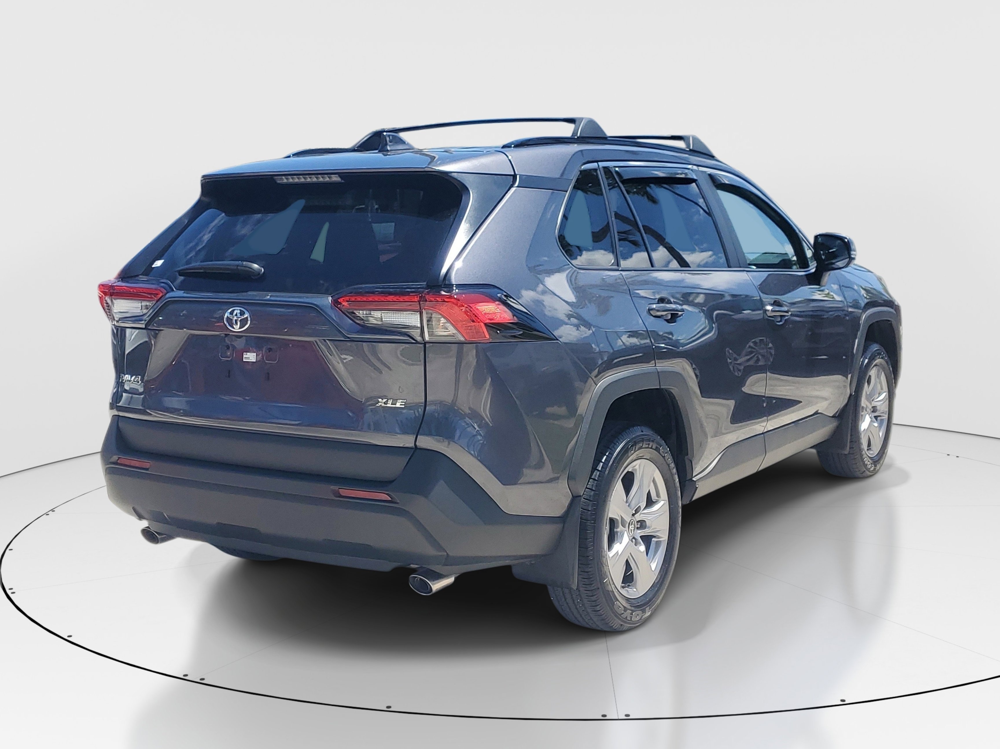 Certified 2025 Toyota RAV4 XLE w/ Convenience Package FWD image 3