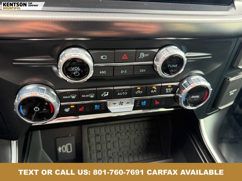 Used 2025 Ford F150 Raptor AWD/4WD image 28