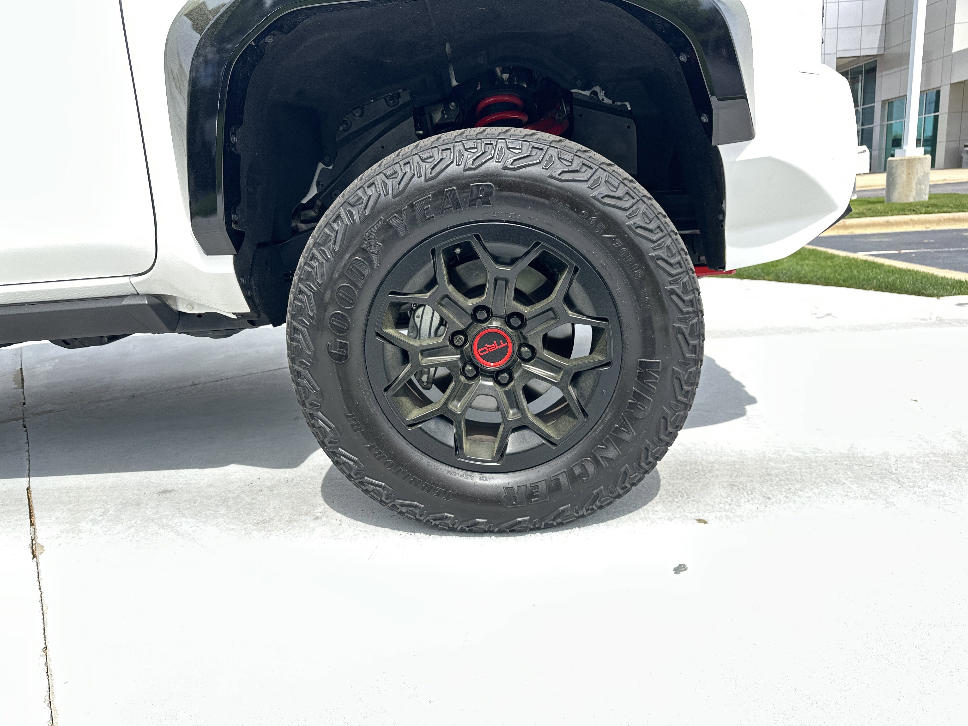 Certified 2025 Toyota Tacoma TRD Pro image 13