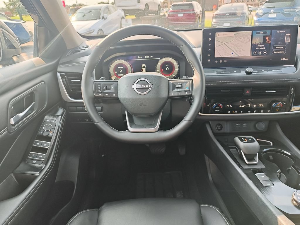 Used 2026 Nissan Rogue SL AWD/4WD image 16
