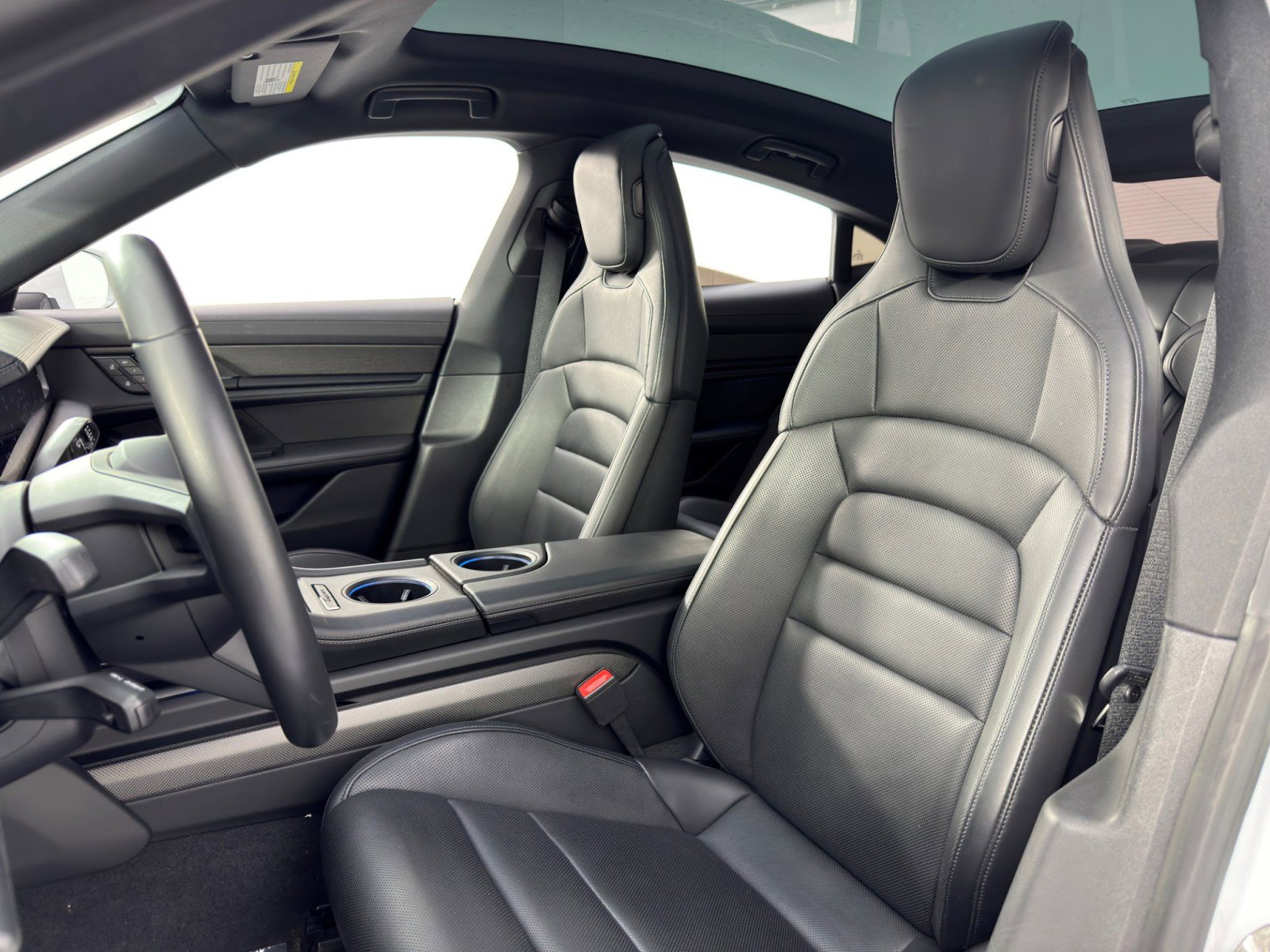 Used 2022 Porsche Taycan 4S AWD/4WD image 42