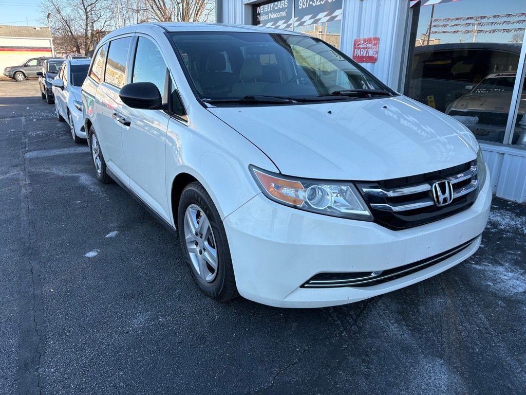 Used 2016 Honda Odyssey LX image 1