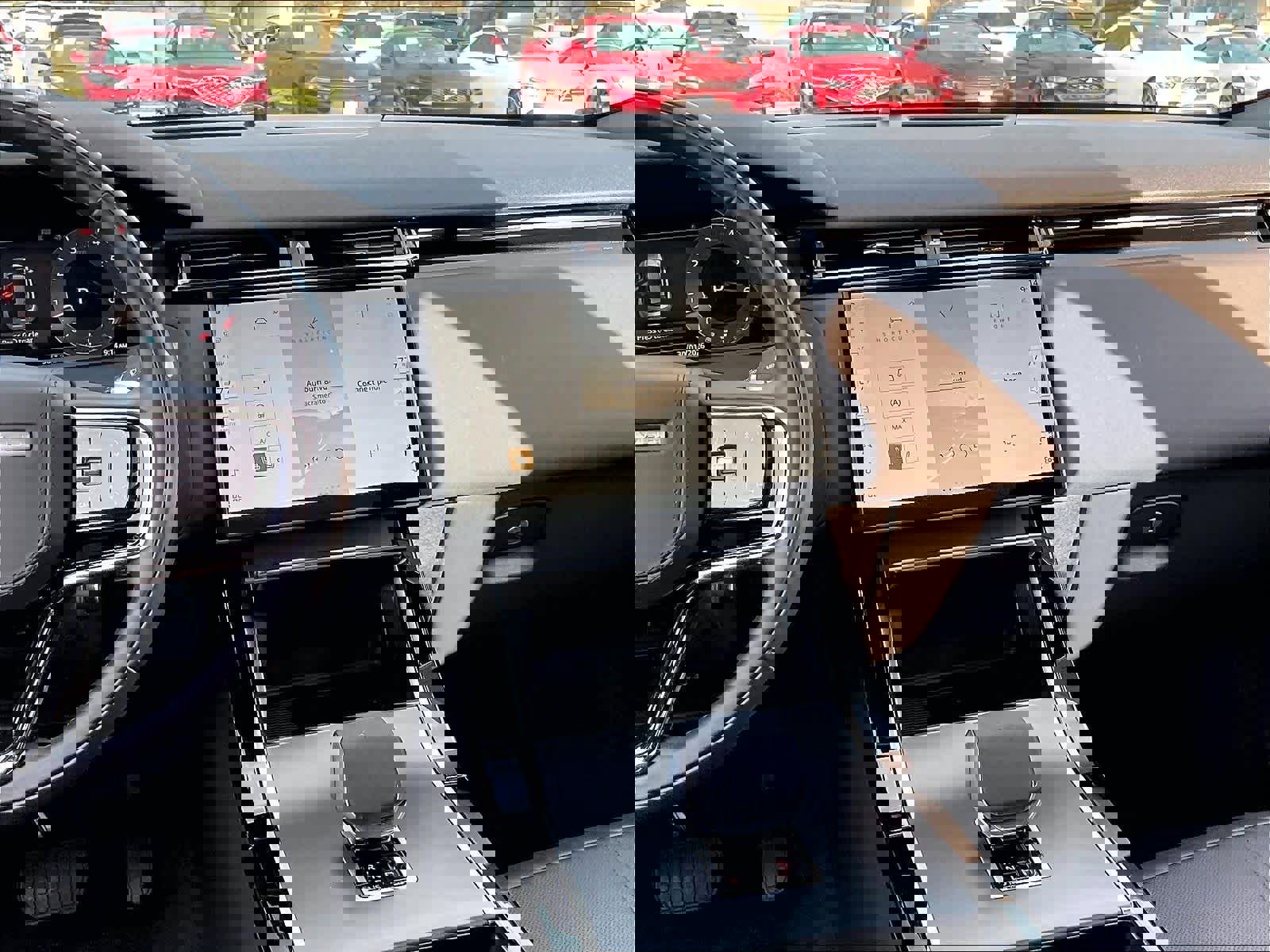 Used 2026 Land Rover Range Rover Velar S image 7