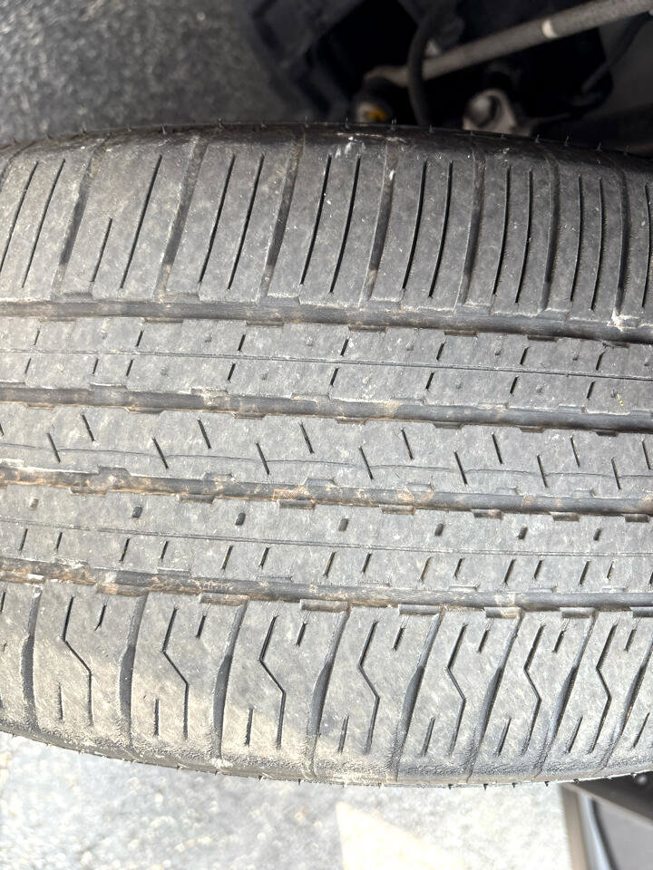 Used 2022 Nissan Rogue SV w/ SV Premium Package image 10