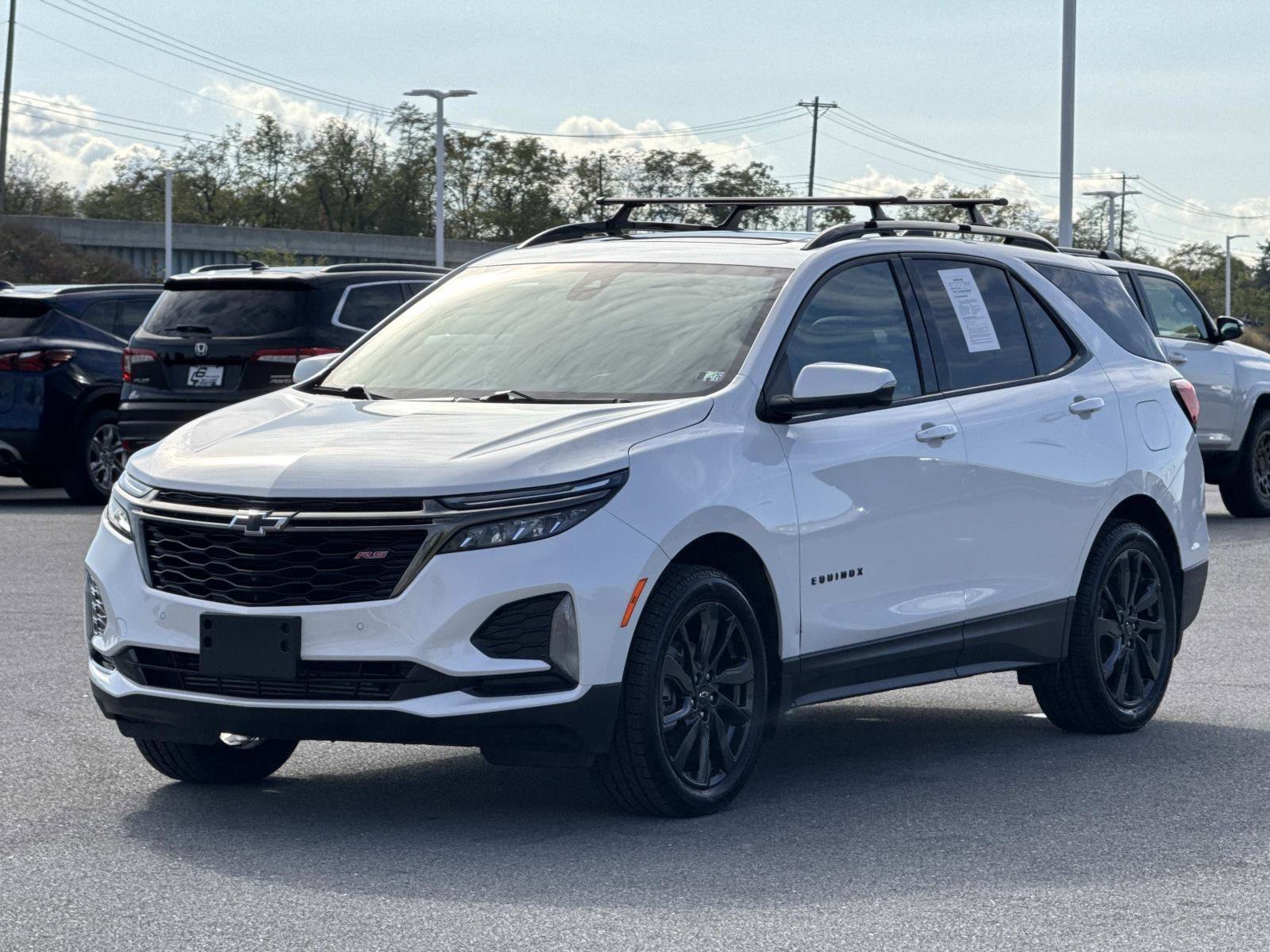 Used 2023 Chevrolet Equinox RS w/ RS Leather Package image 27