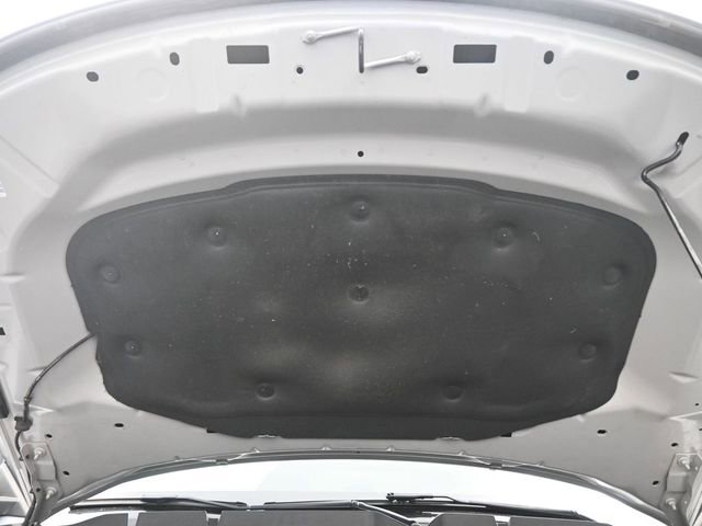 Used 2021 Ford Explorer XLT w/ Equipment Group 202A RWD image 23