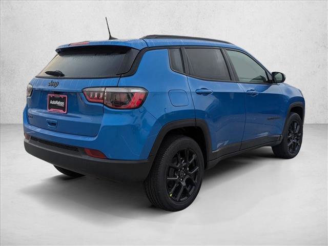 New 2026 Jeep Compass Latitude image 2