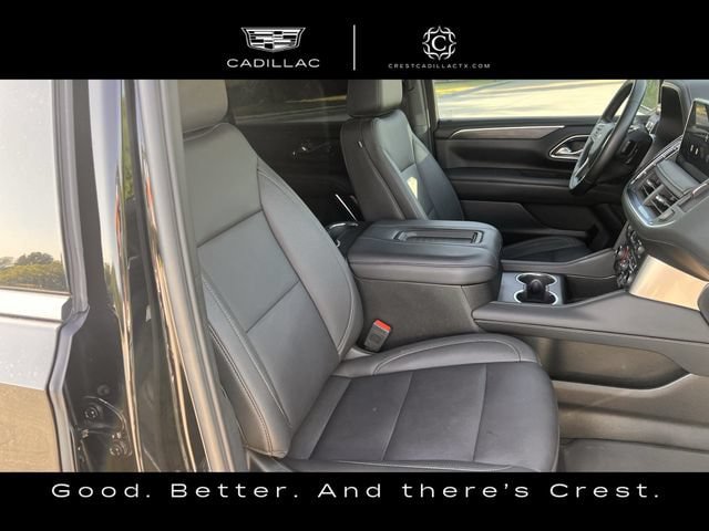 Used 2024 Chevrolet Suburban LT w/ Luxury Package AWD/4WD image 24