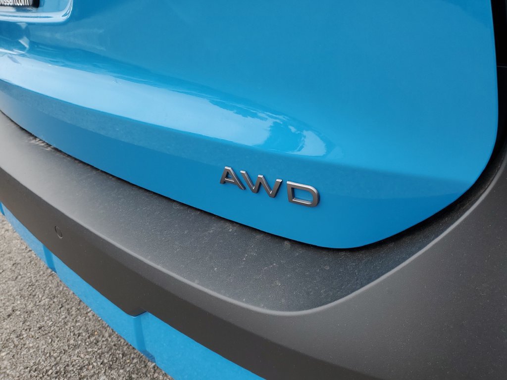 New 2027 Nissan Kicks SR w/ SR Premium Package AWD/4WD image 6