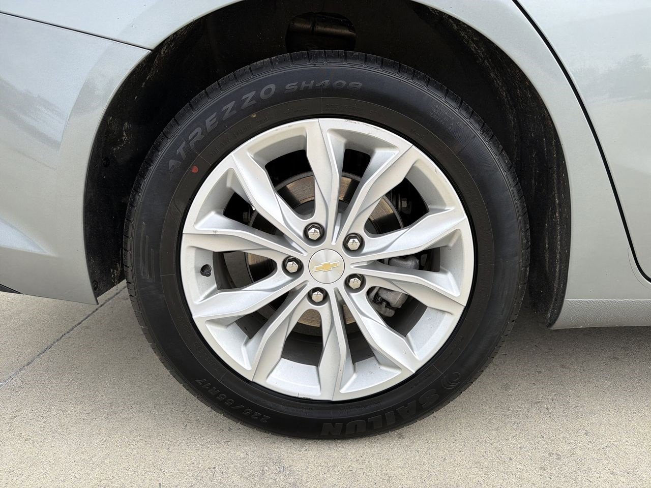 Used 2023 Chevrolet Malibu LT image 32