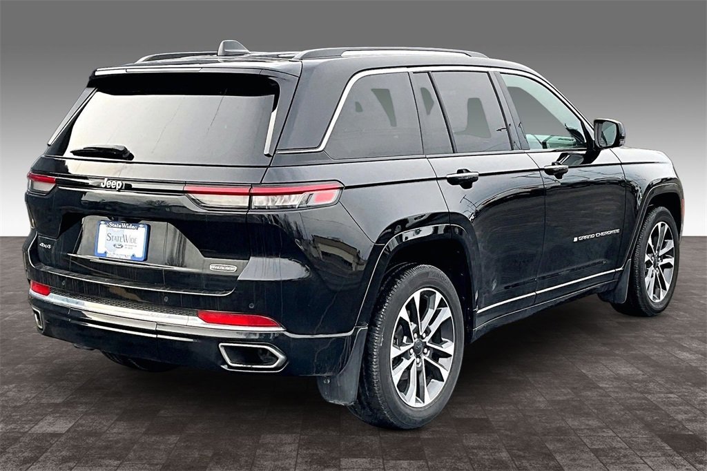 Used 2023 Jeep Grand Cherokee Overland w/ MOPAR Finishing Package image 28