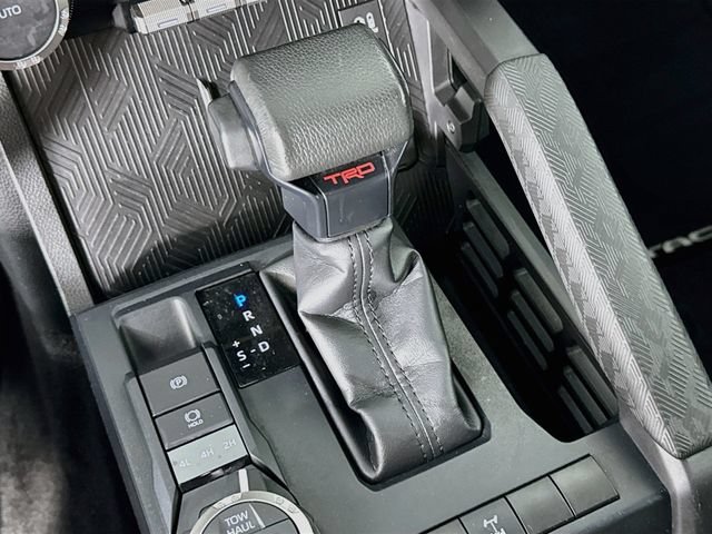 Used 2024 Toyota Tacoma TRD Off-Road AWD/4WD image 18