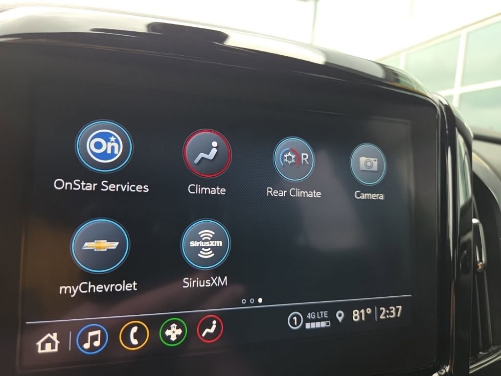 Used 2023 Chevrolet Traverse LT FWD image 48