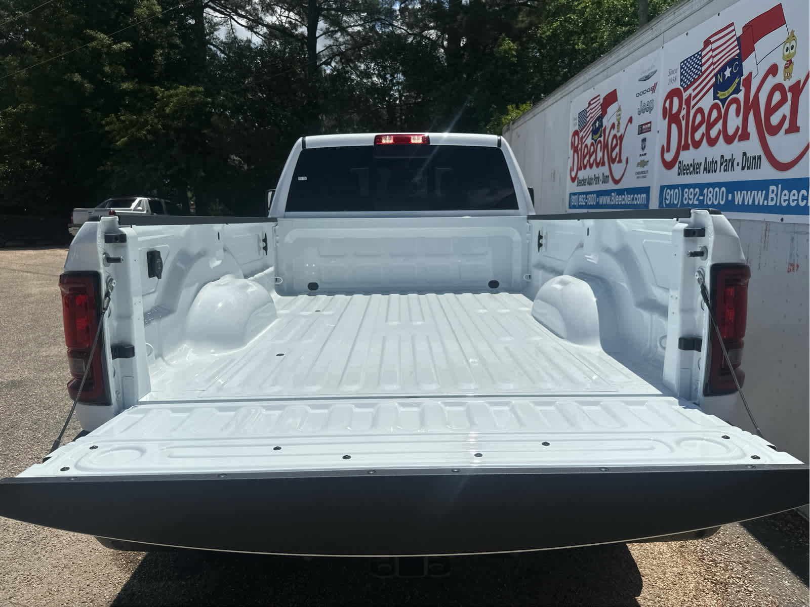 New 2025 RAM 3500 Tradesman image 23