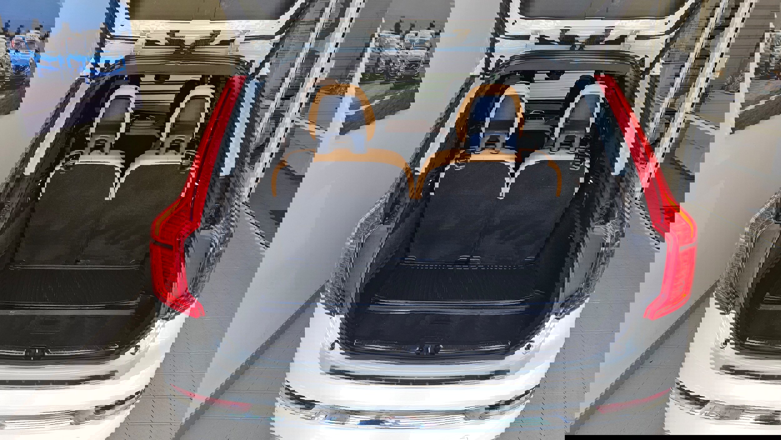 Certified 2022 Volvo XC90 T6 Inscription w/ Advanced Package image 9