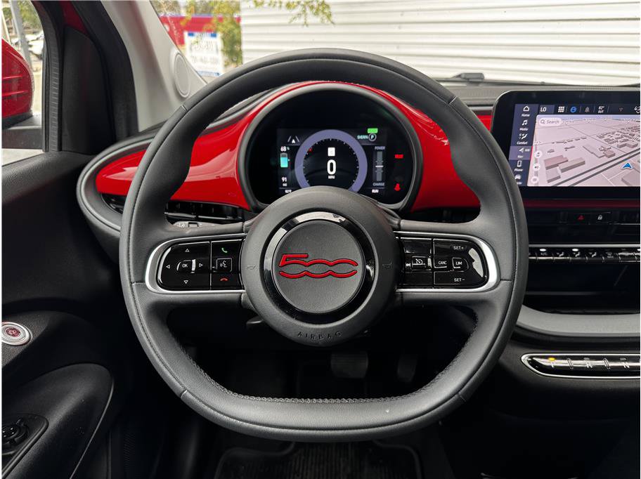 Used 2024 FIAT 500 e (RED) FWD image 19