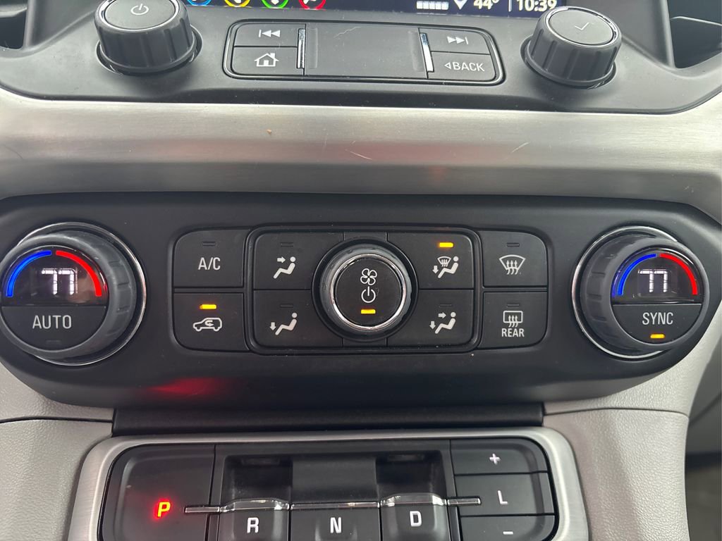 Used 2023 GMC Acadia SLE w/ Driver Convenience Package image 29