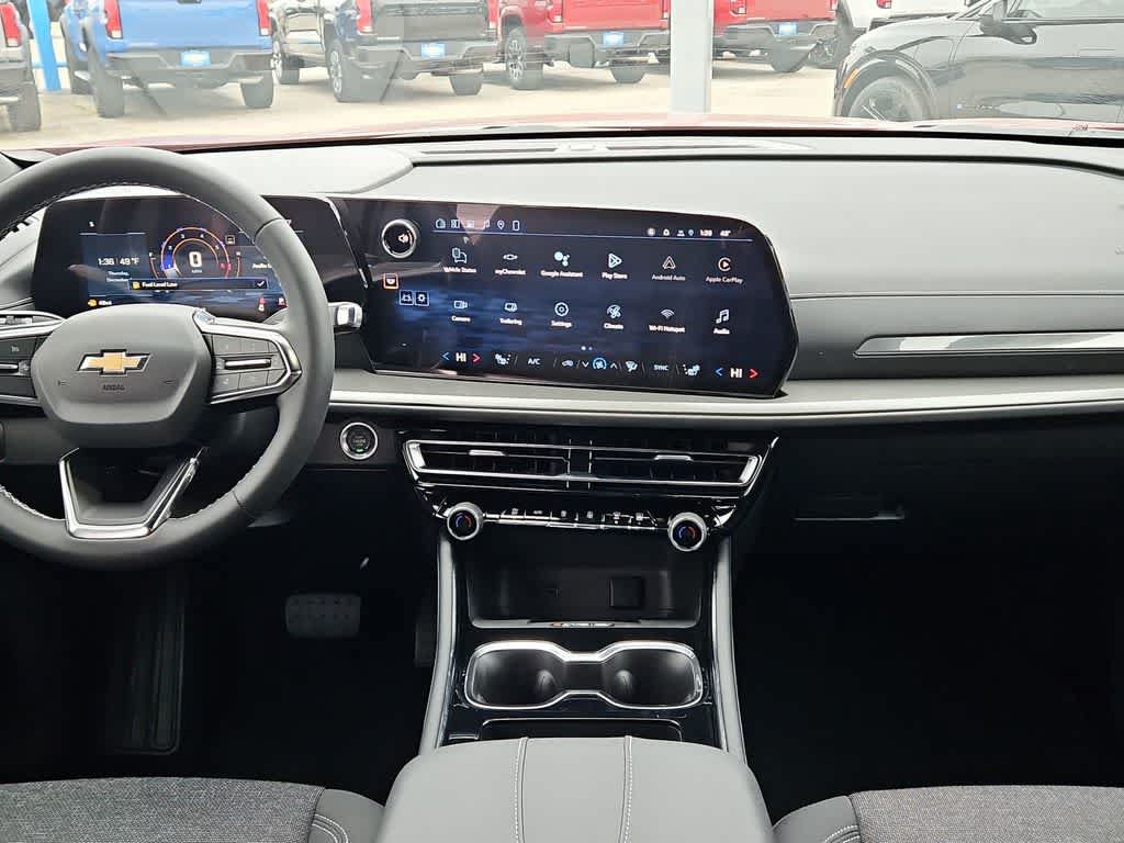 Used 2026 Chevrolet Traverse LT w/ Driver Confidence Package FWD image 15