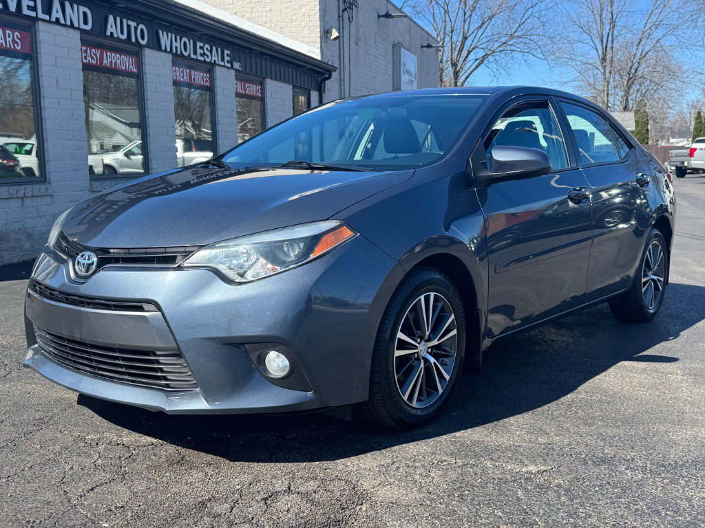 Used 2016 Toyota Corolla LE Premium FWD image 1
