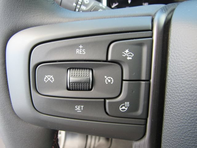 Certified 2026 GMC Sierra 2500 AT4X w/ LPO, Black Badging Package AWD/4WD image 22