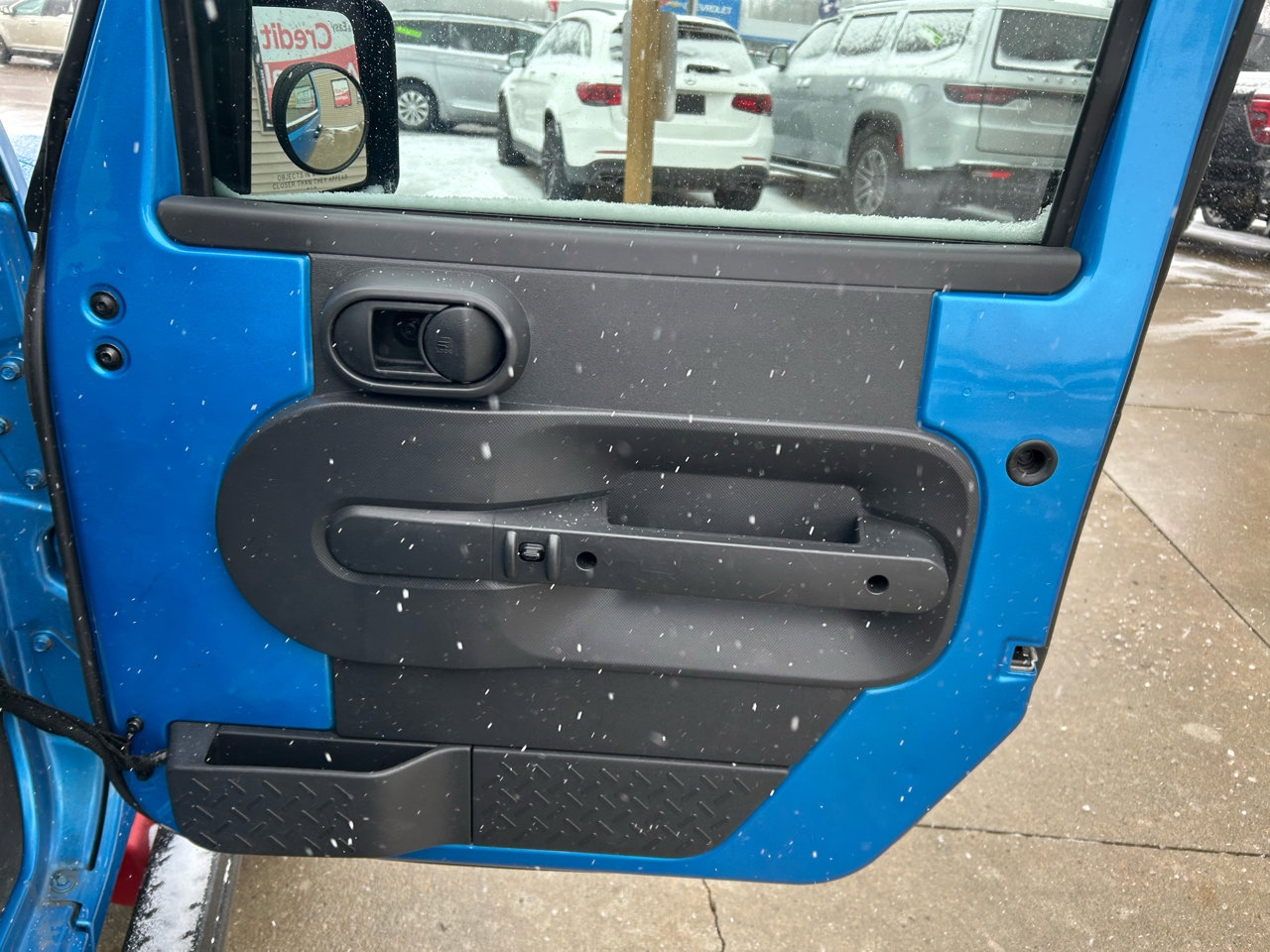 Used 2010 Jeep Wrangler Unlimited Sport image 15