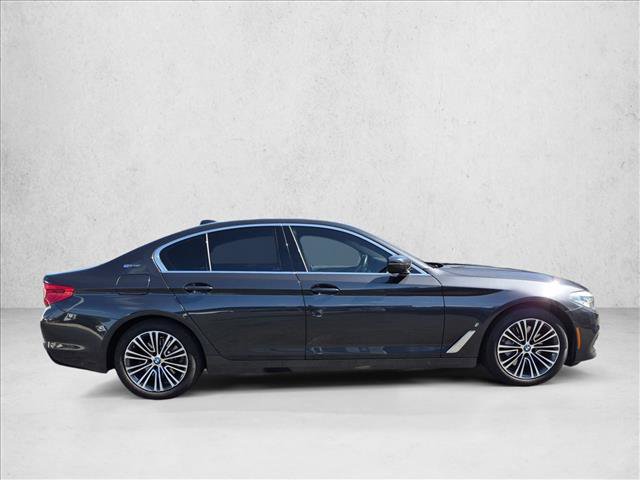 Used 2019 BMW 530e RWD image 4