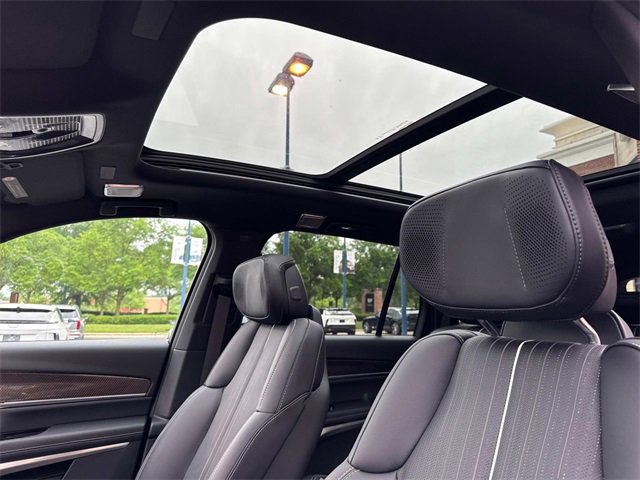 New 2026 Cadillac Vistiq Luxury w/ LPO, Floor Liner Package image 19