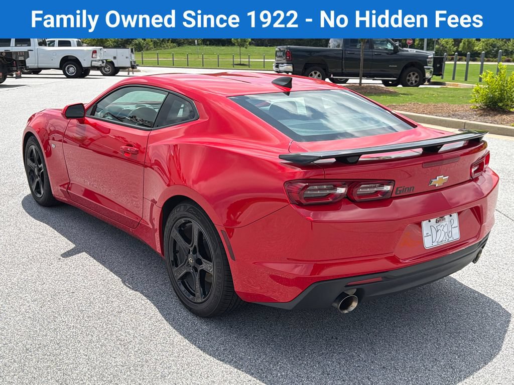 Used 2022 Chevrolet Camaro LT RWD image 5