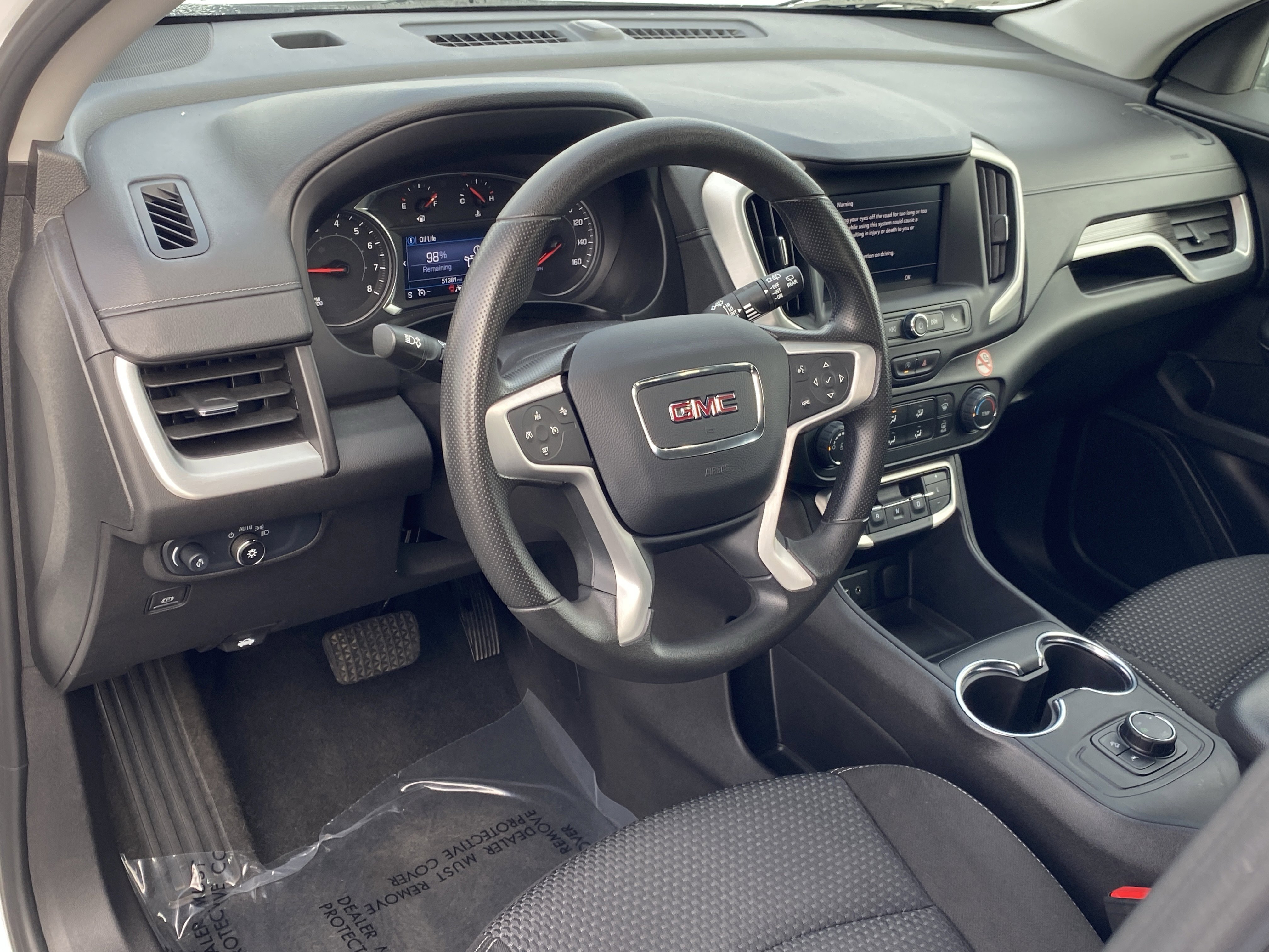 Used 2024 GMC Terrain SLE image 15