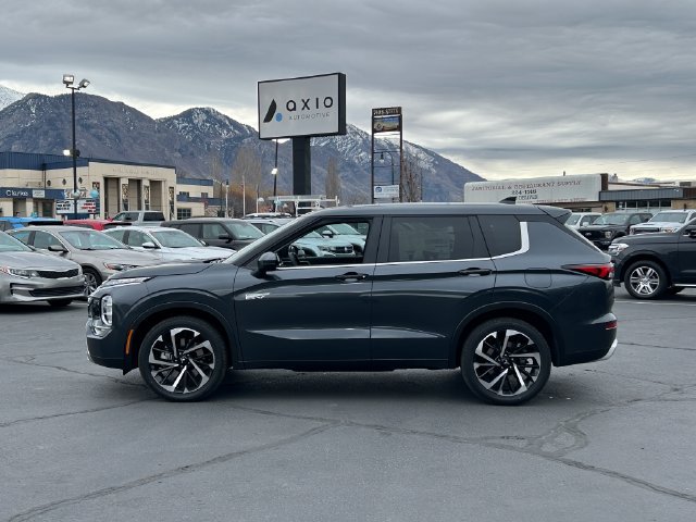 Used 2025 Mitsubishi Outlander SE AWD/4WD image 9