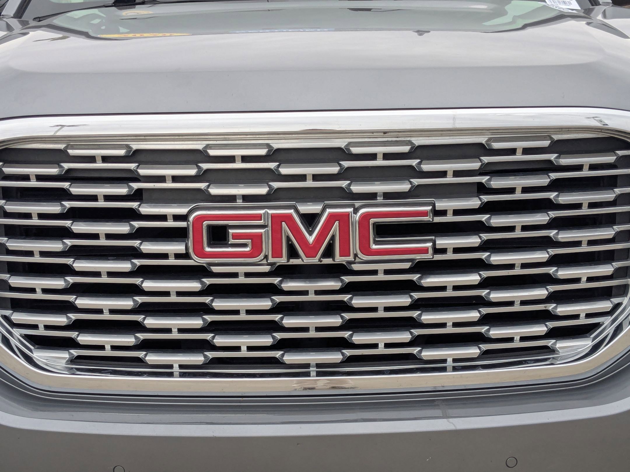 Used 2020 GMC Yukon XL Denali w/ Open Road Package image 10