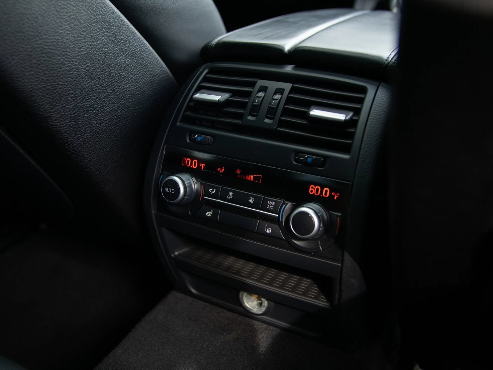 Used 2013 BMW M5 RWD image 29