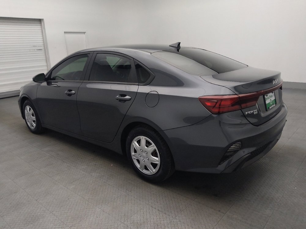 Used 2024 Kia Forte LX image 3