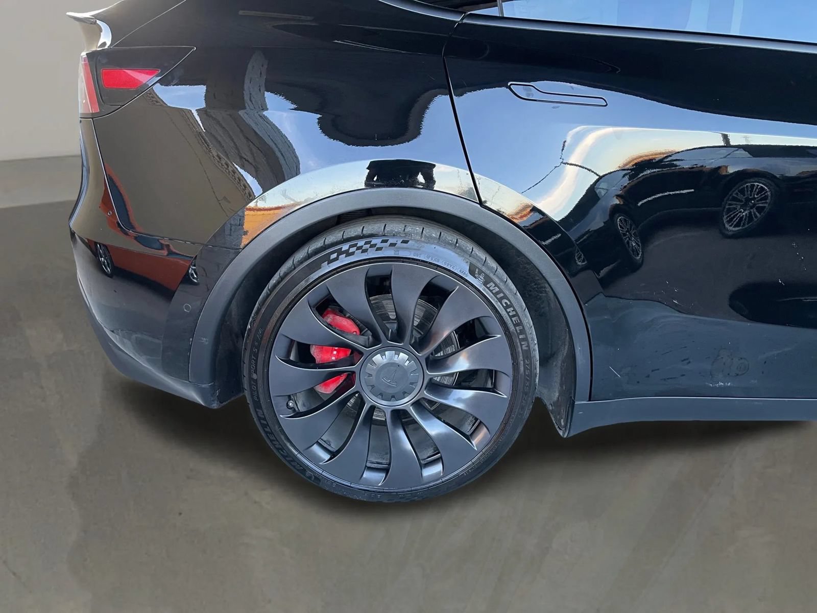 Used 2022 Tesla Model Y Performance AWD/4WD image 11